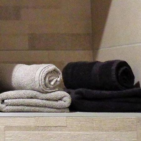 Appartement Hestia F1 Bis + Terrasse Hyper Centre Lons-le-Saunier Eksteriør billede